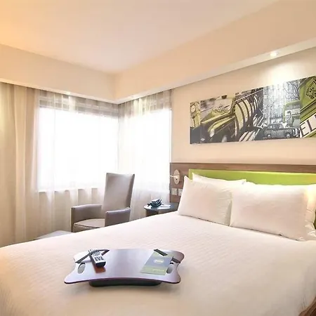 Hotel Hampton By Hilton Frankfurt Centre 3*