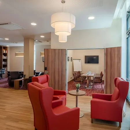 Hotel Hampton By Hilton Frankfurt Centre 3*