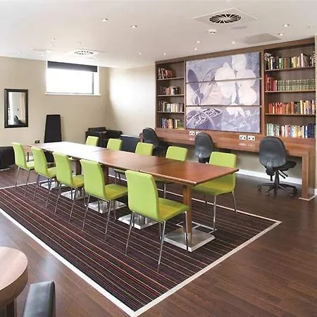 Hampton By Hilton Frankfurt Centre 3*