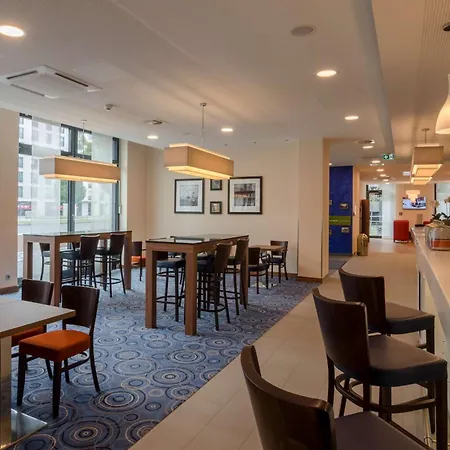 Hotel Hampton By Hilton Frankfurt Centre Fráncfort del Meno