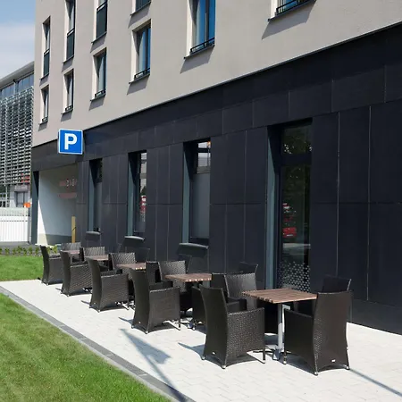 Hotel Hampton By Hilton Frankfurt Centre 3*