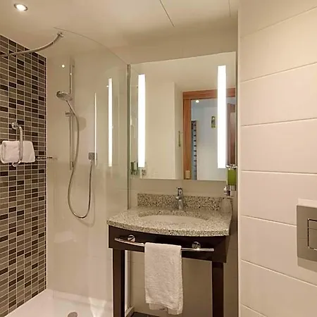 Hampton By Hilton Frankfurt Centre Hotell