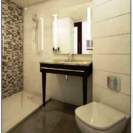 Hampton By Hilton Frankfurt Centre 3*