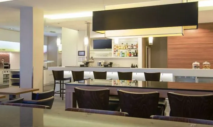 Hampton By Hilton Frankfurt Centre فرانكفورت