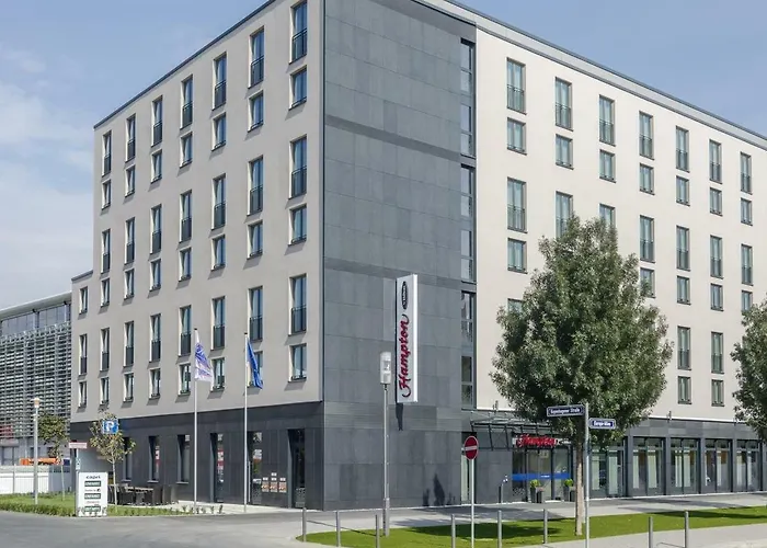 Hampton By Hilton Frankfurt Centre 3*