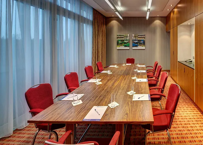 Hampton By Hilton Frankfurt Centre