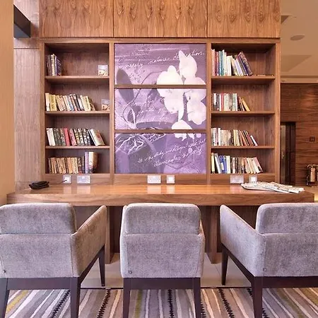 Отель Hampton By Hilton Frankfurt Centre Франкфурт-на-Майне
