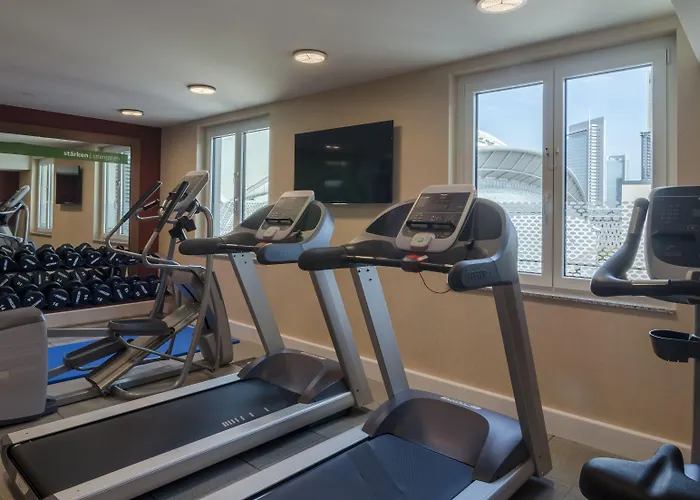 Hampton By Hilton Frankfurt Centre Otel Frankfurt am Main